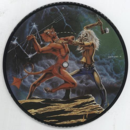 Iron Maiden ／ run to the hills LP レコード Amazon.com: Run To The Hills: CDs & Vinyl